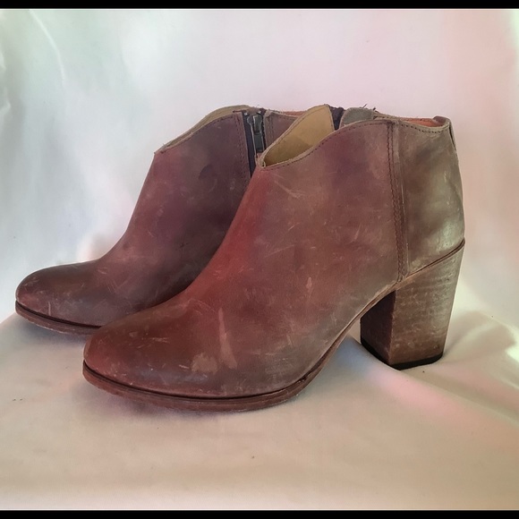 Levi's Shoes - Levi’s Ankle Boots for women, US 9